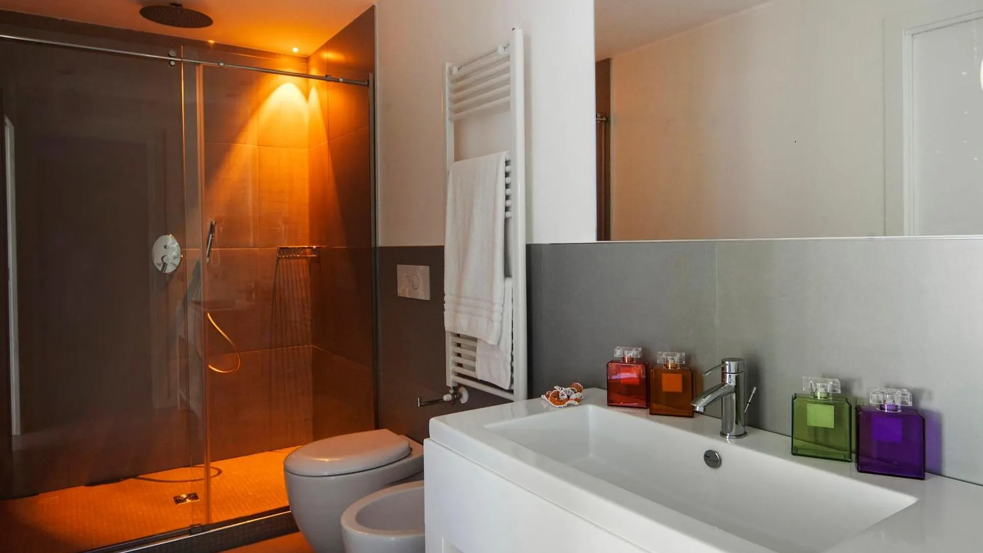 Love Boat Hotel - The Original Riccione