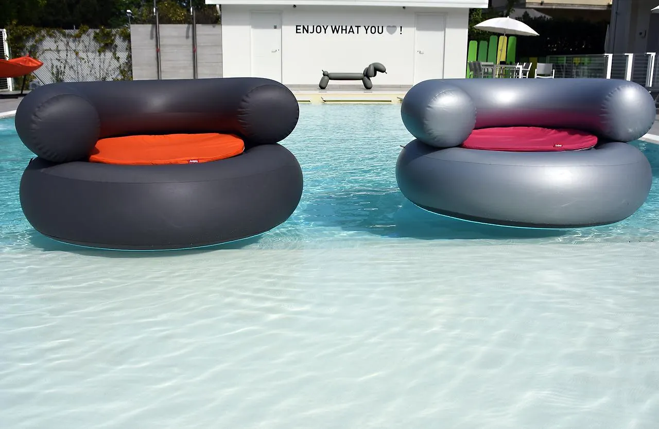 Love Boat Hotel - The Original Riccione